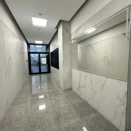 Thomas Two Bedroom Apartment-private Parking Daire *