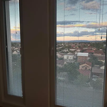 Thomas Two Bedroom Apartment-private Parking Üsküp