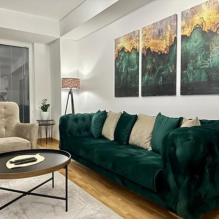 Thomas Two Bedroom Apartment-private Parking Daire