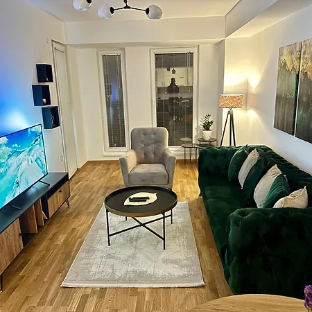 Thomas Two Bedroom Apartment-private Parking Daire *