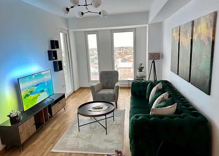 Thomas Two Bedroom Apartment-private Parking *