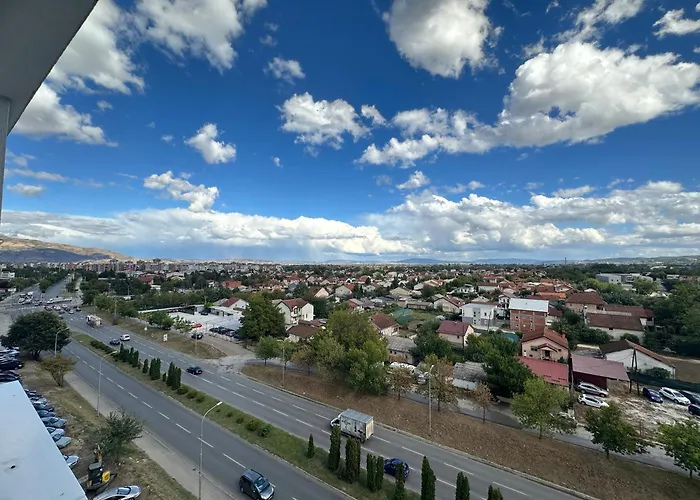 Thomas Two Bedroom Apartment-private Parking *