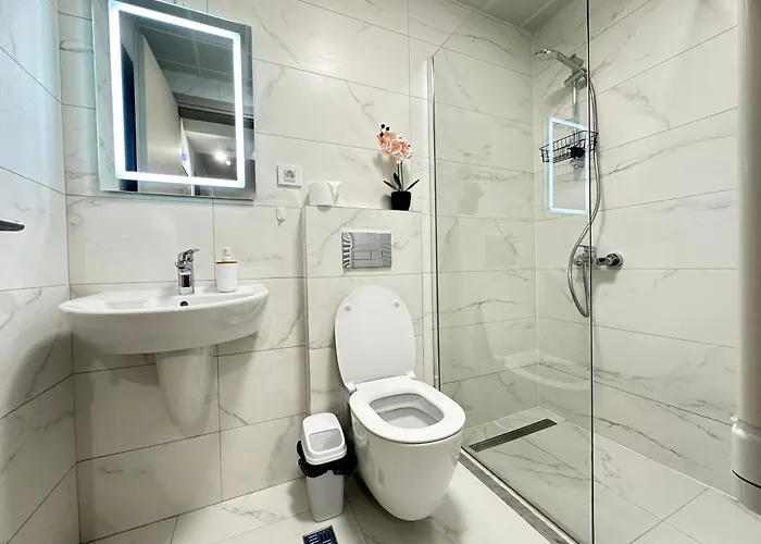 Thomas Two Bedroom Apartment-private Parking Apartmán Skopje